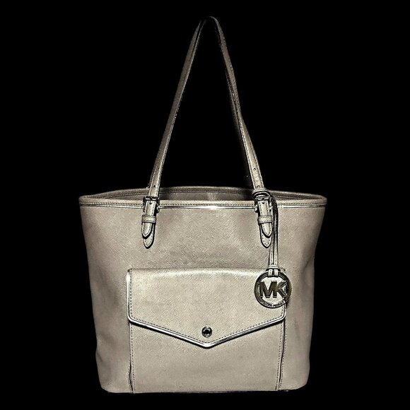 Michael Kors Jet Set Snap Pocket Tote - Picture 1 of 9